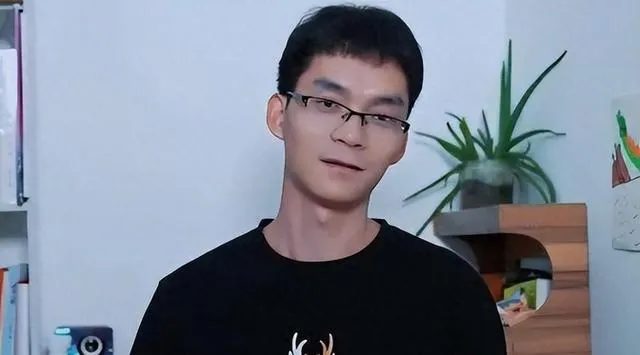 唐尚珺，高考路上的坚持者