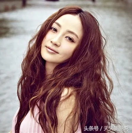 王鸥张歆艺姚笛同框，众人傻傻分不清，网友：整容技术哪家强？